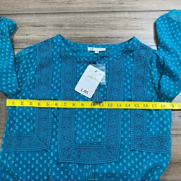 5 for $25 DR2 Swiss Dot blouse dark teal - Picture 5 of 6
